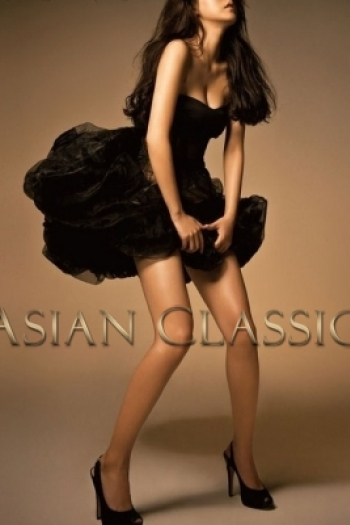 Exclusive Dark Brown haired London escort CRYSTAL is 5'8