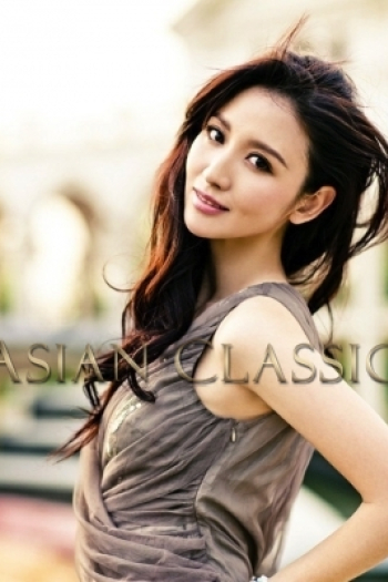 Exclusive Black haired London escort CATHERINE is 5'7