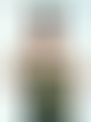 Exclusive Black haired London escort AYUMI is 5'7
